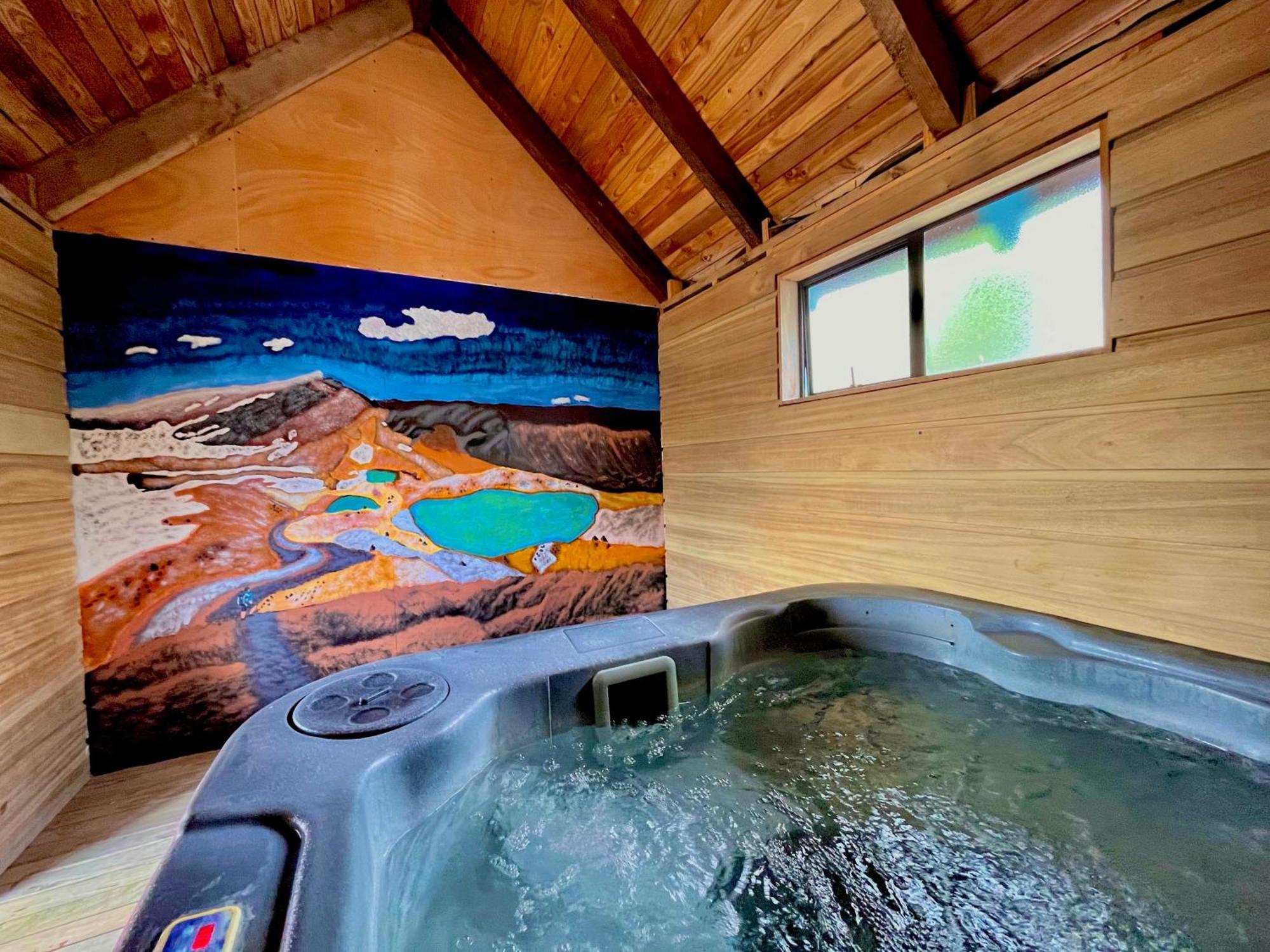 Adventure Lodge And Motels And Tongariro Crossing Track Transport National Park Eksteriør billede