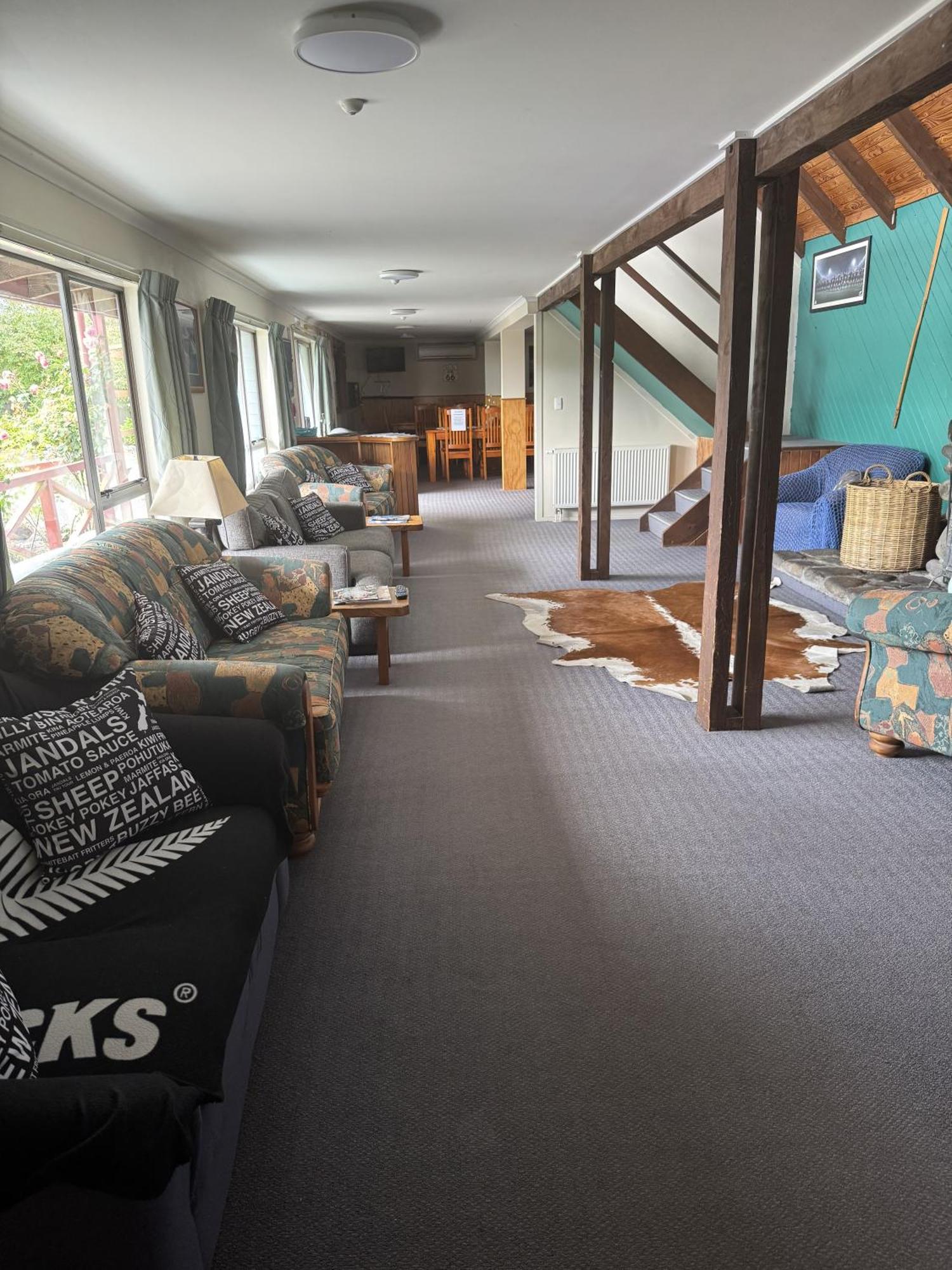 Adventure Lodge And Motels And Tongariro Crossing Track Transport National Park Eksteriør billede