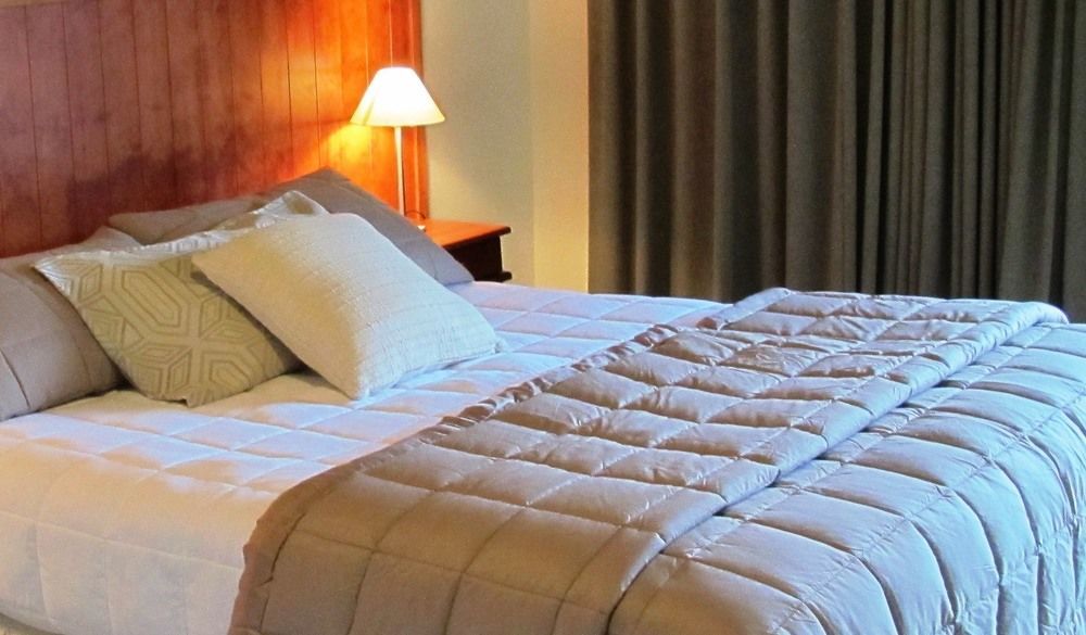 Adventure Lodge And Motels And Tongariro Crossing Track Transport National Park Eksteriør billede